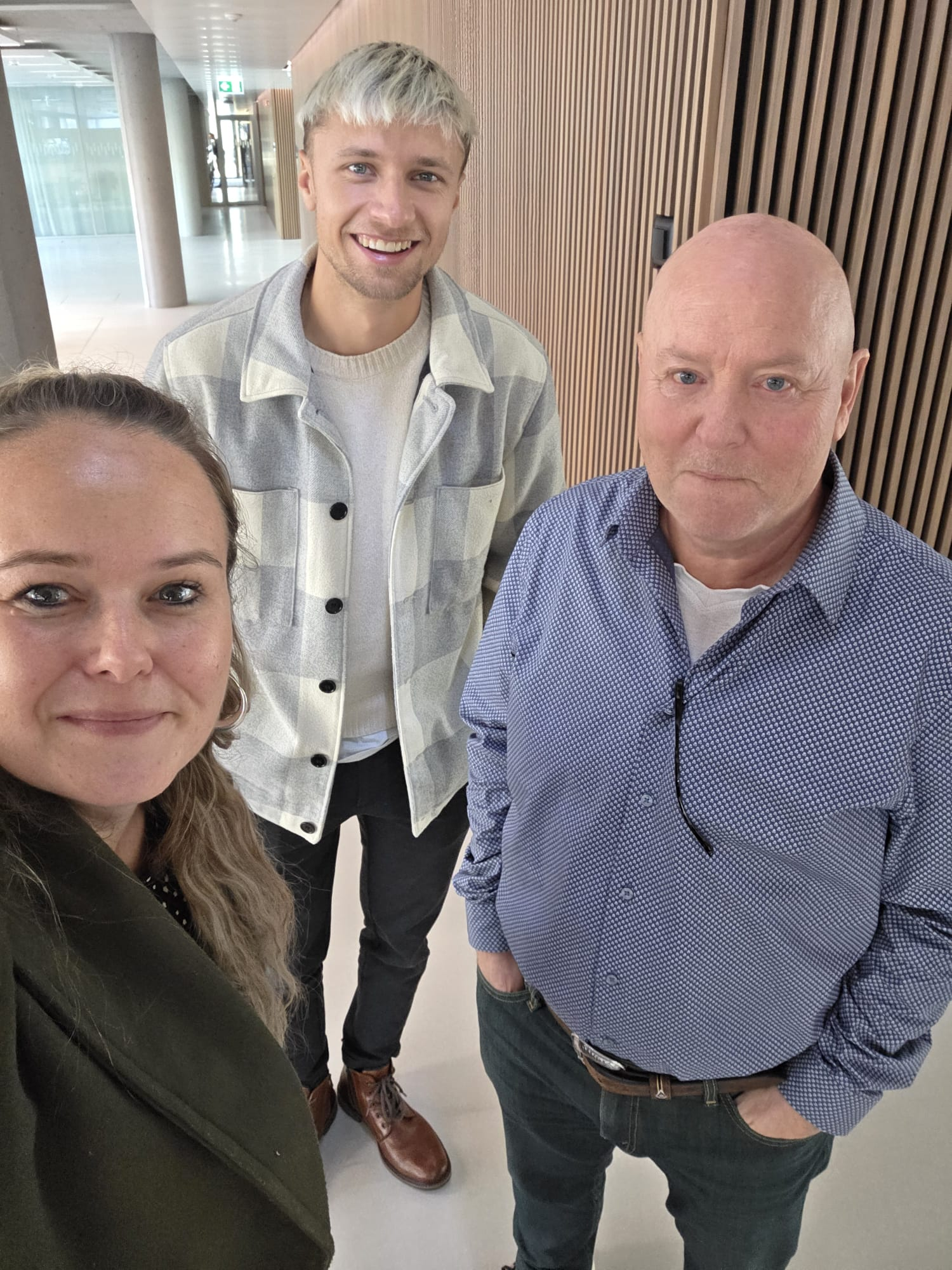Selfie mit Silvan und Patricia von der iqual und der BKW