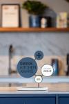 Der Swiss Kitchen Award steht auf der Gewinnerküche